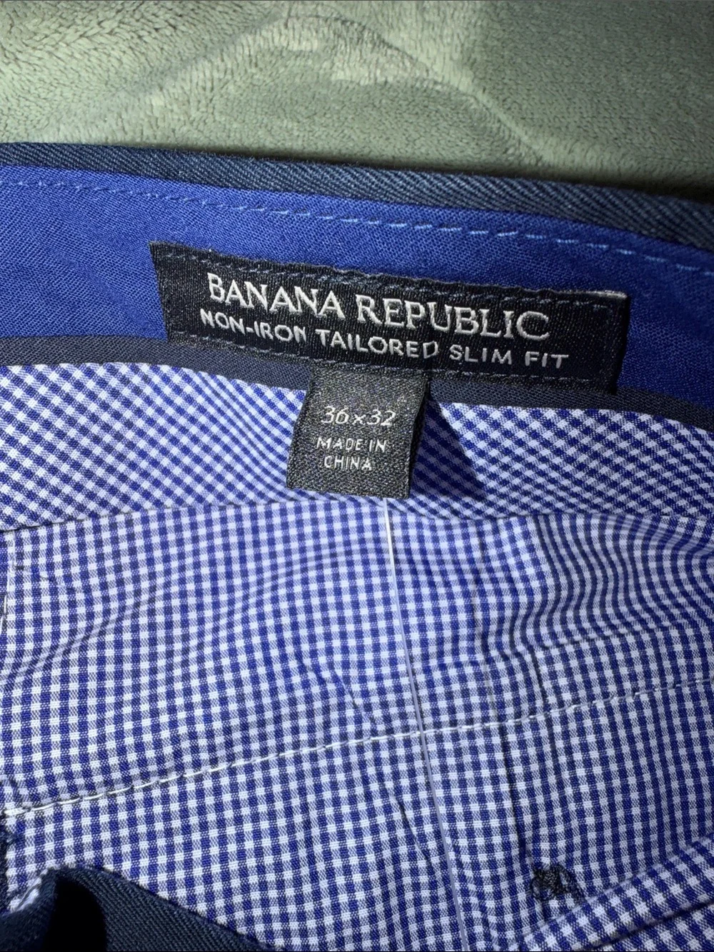 Banana Republic Men's Navy Classic Straight Non-Iron Dress Pants - NWT